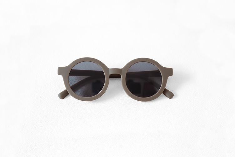 Sunnies Adult Choco Mrs. Ertha