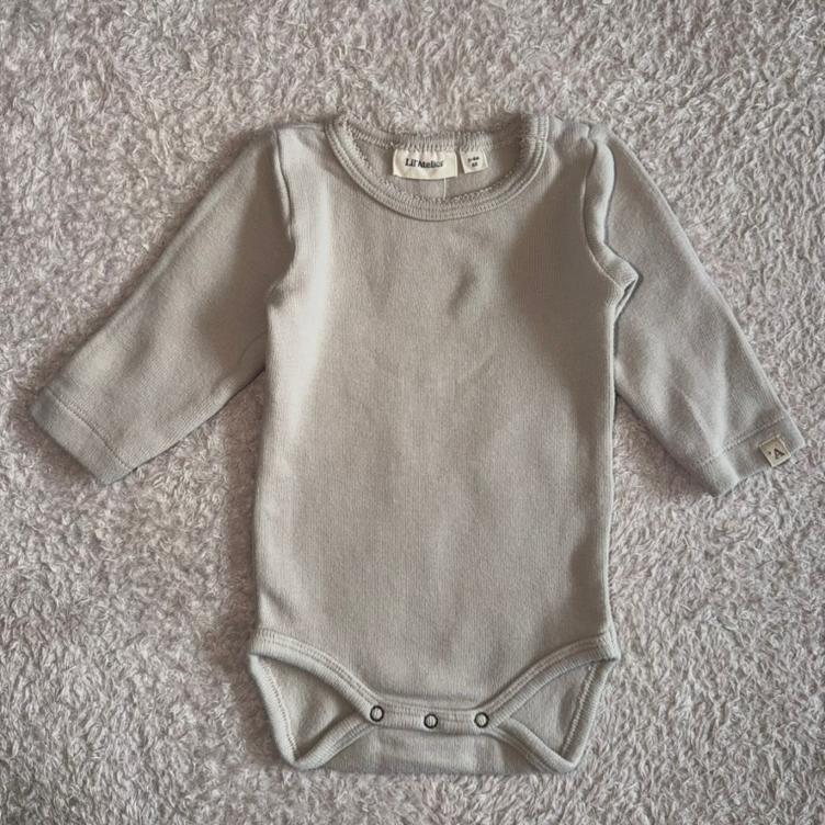 Pre Loved Body von Lil` Atelier I Hellbeige I Gr. 68