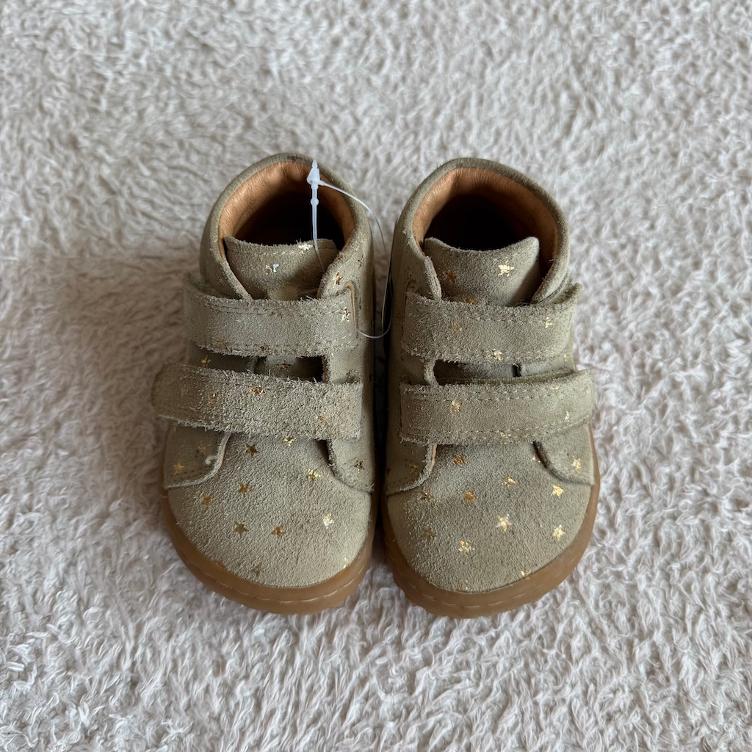 Pre Loved Pre Loved Lauflernschuhe von Froddo I Beige mit Goldsternen I Gr. 20