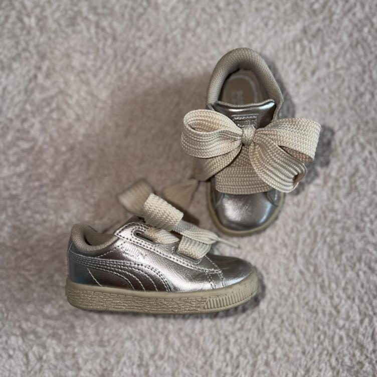 Pre Loved Sneaker von Puma I Silber Metallic I Gr. 23 - 0