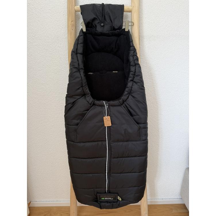 Pre Loved Winter-Fusssack von Odenwälder BabyNest I Schwarz