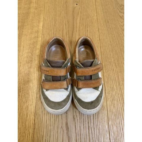 Pre-Loved Leder Sneakers von TELYOH | Beige / Grün / Weiss | Grösse: 27
