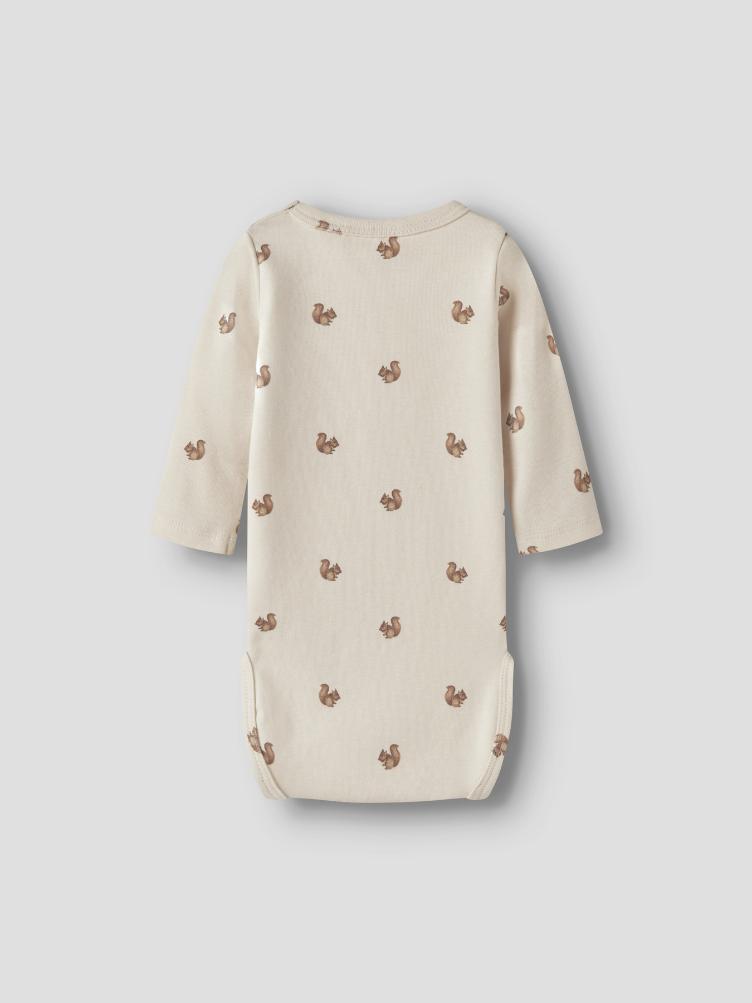 Lil’ Atelier BABY Langarm Body – Turtledove Squirrel - 0