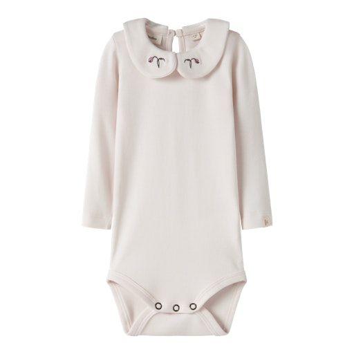 Lil’ Atelier – Langarm-Body mit besticktem Kragen
