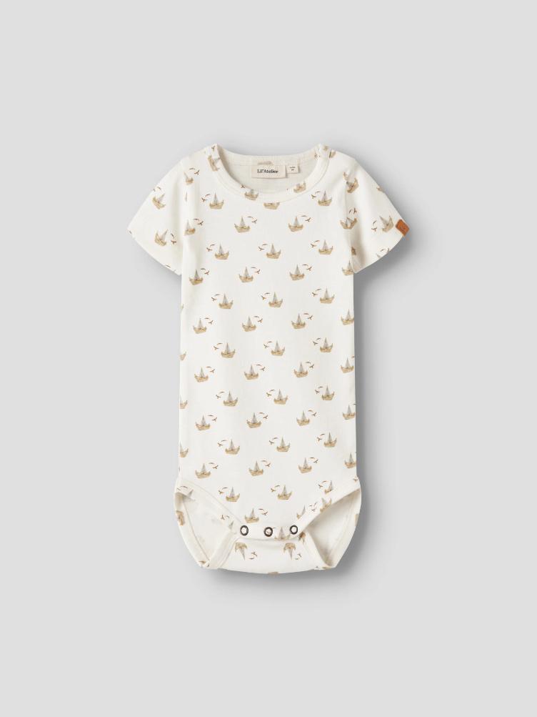 Lil’ Atelier BABY Kurzarm Body – Coconut Milk BOAT - 1
