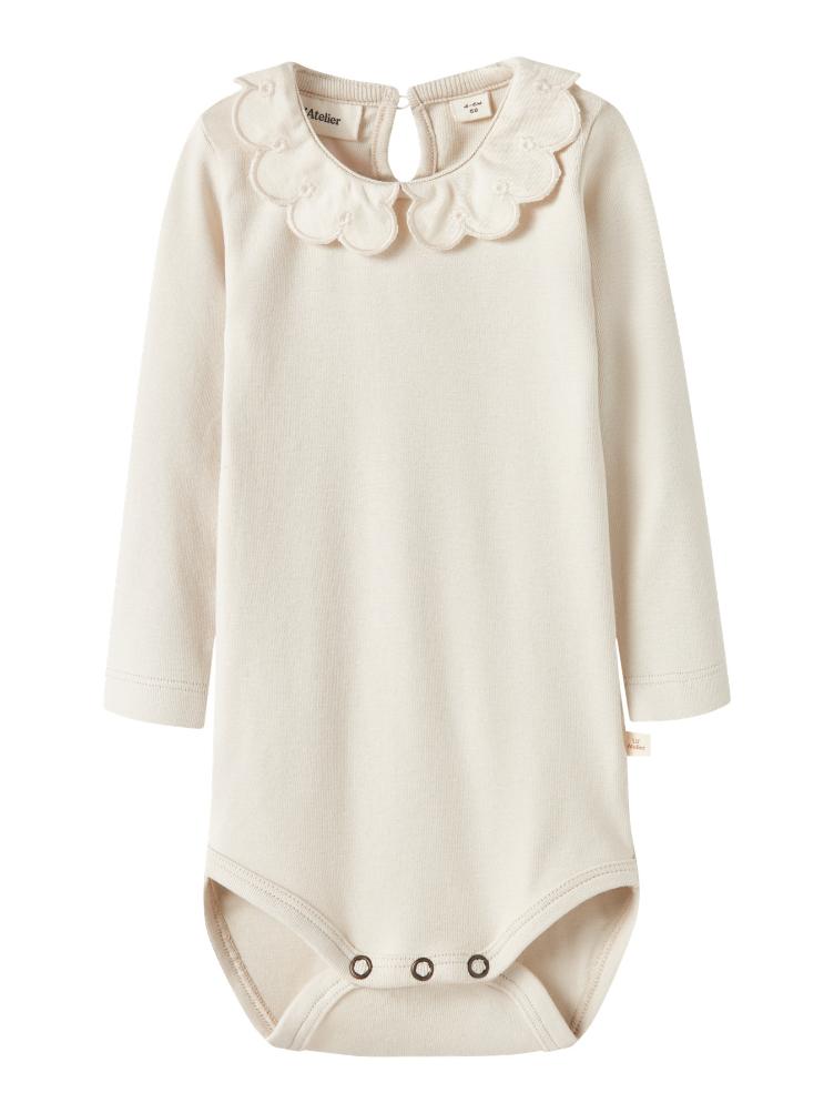 Lil’ Atelier Rib Bodysuit mit Kragen – Nachhaltig, weich & stilvoll - 2