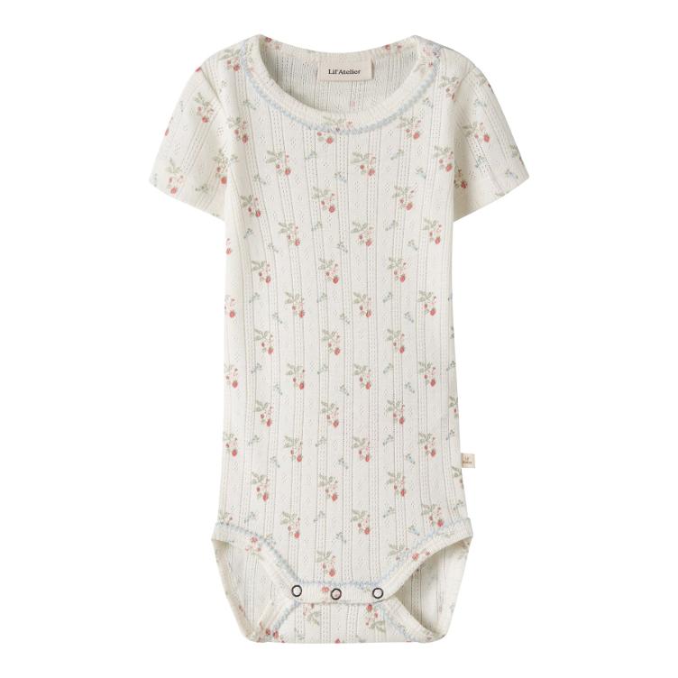 Lil’ Atelier BABY Kurzarm Body – Coconut Milk Strawberry