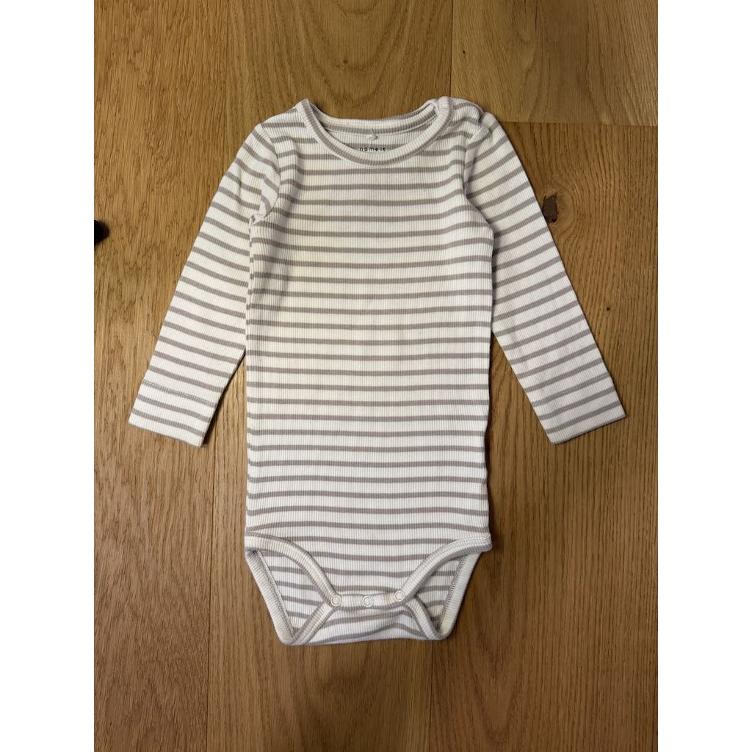 Pre-Loved Set Body & Leggings von Name It I Beige gestreift I Grösse 74