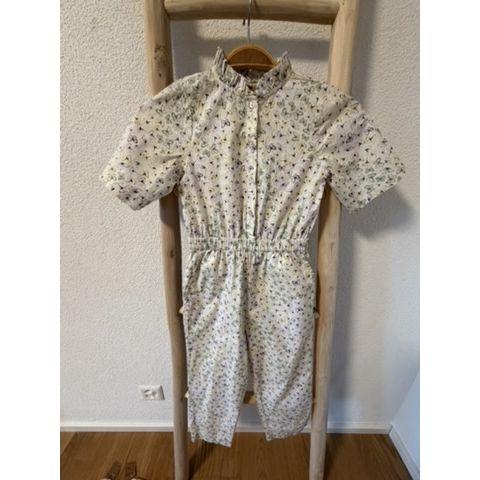 Pre-Loved Overall von PoMP de LUX | Weiss mit Schmetterlings-Print | Grösse: 116