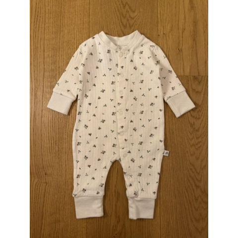 Pre-Loved Strampler von Zeeman | Beige mit Blumen | Grösse: 56