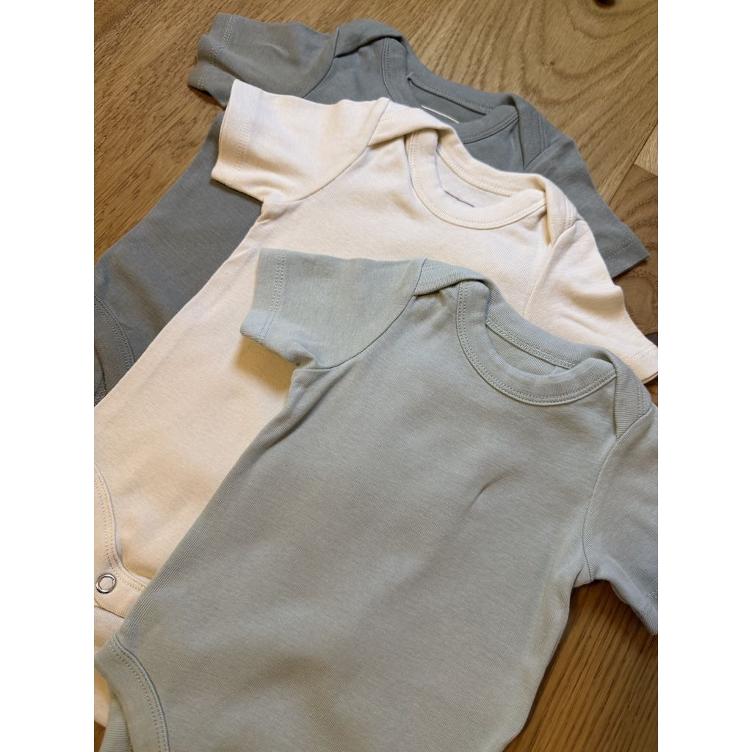 Pre-Loved 3er-Pack Kurzarm-Bodys von Friboo I Grün/Mint/Off-White I Grösse 62/68