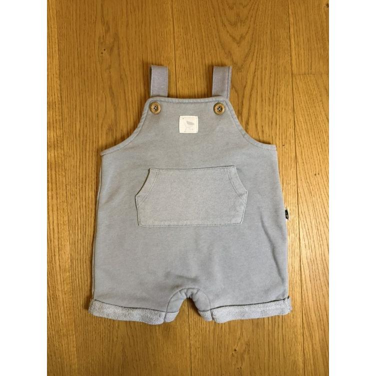 Pre-Loved Latzshorts von Rabbit + Bear by Emily & Oliver | Hellblau/Graublau | Grösse: 74