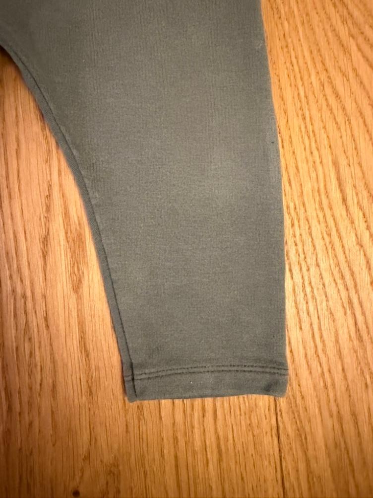 Pre-Loved Sanetta Baby-Sweathose | Olivegrün | Grösse 74 - 2