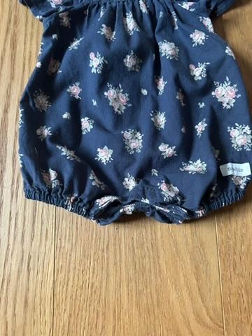 Pre-Loved Overall von Newbie | Dunkelblau mit floralem Print | Grösse: 56 - 5