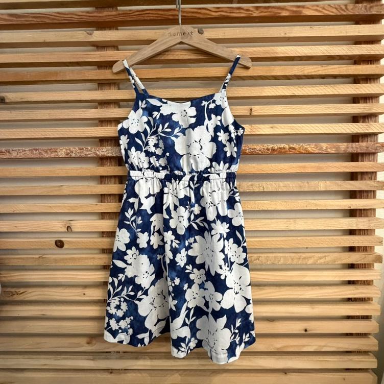 Pre Loved Kleid von GAP I Dunkelblau mit weissem Blumenprint I Gr. 116