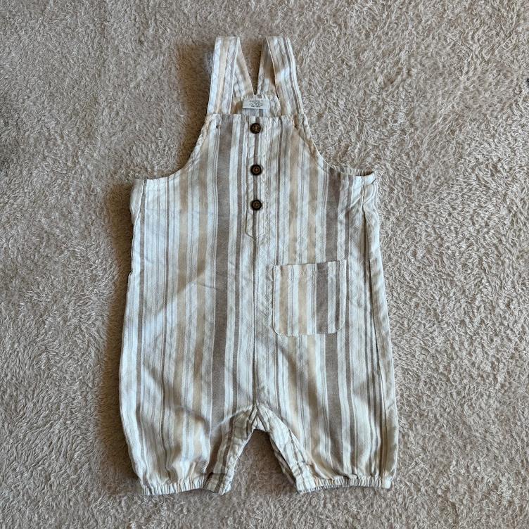 Pre Loved Latzhose von Hust & Claire I Beige/Braun Gestreift I Gr. 86