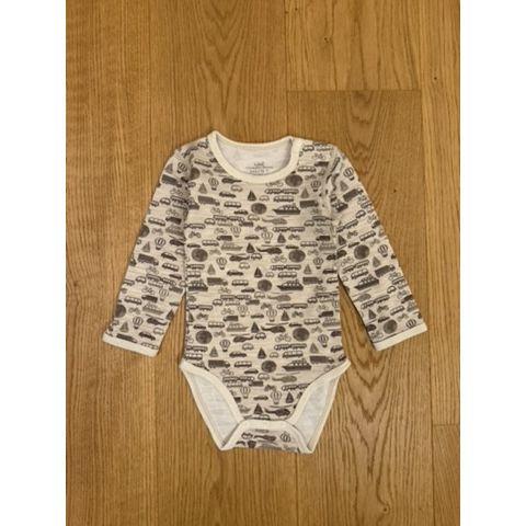Pre-Loved Body von Hust & Claire | Beige mit Olive-Print | Grösse: 80