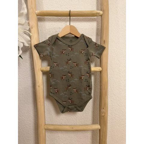 Pre-Loved Kurzarm Body von Fresk| Olivegrün mit Print | Grösse: 74
