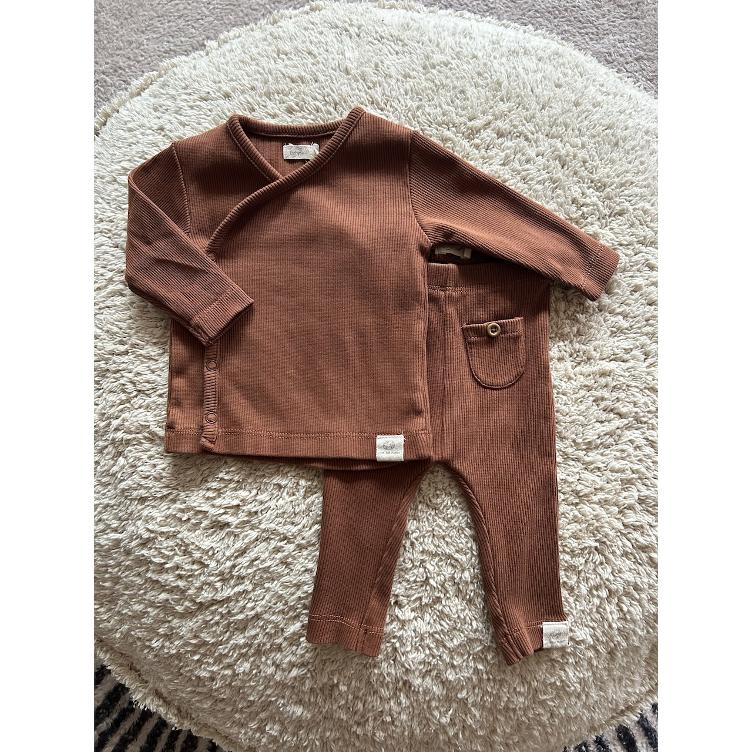 Pre-Loved Set von Babyface | Wickeljäckchen & Leggings | Grösse: 56