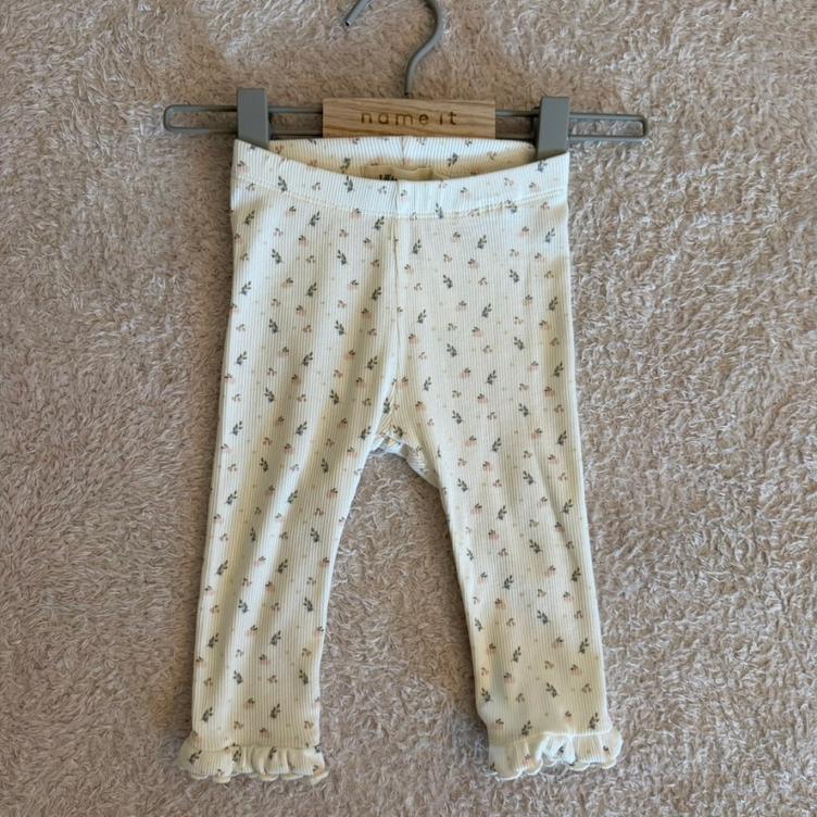 Pre Loved Leggings von Lil` Atelier I Weiss I Gr. 68