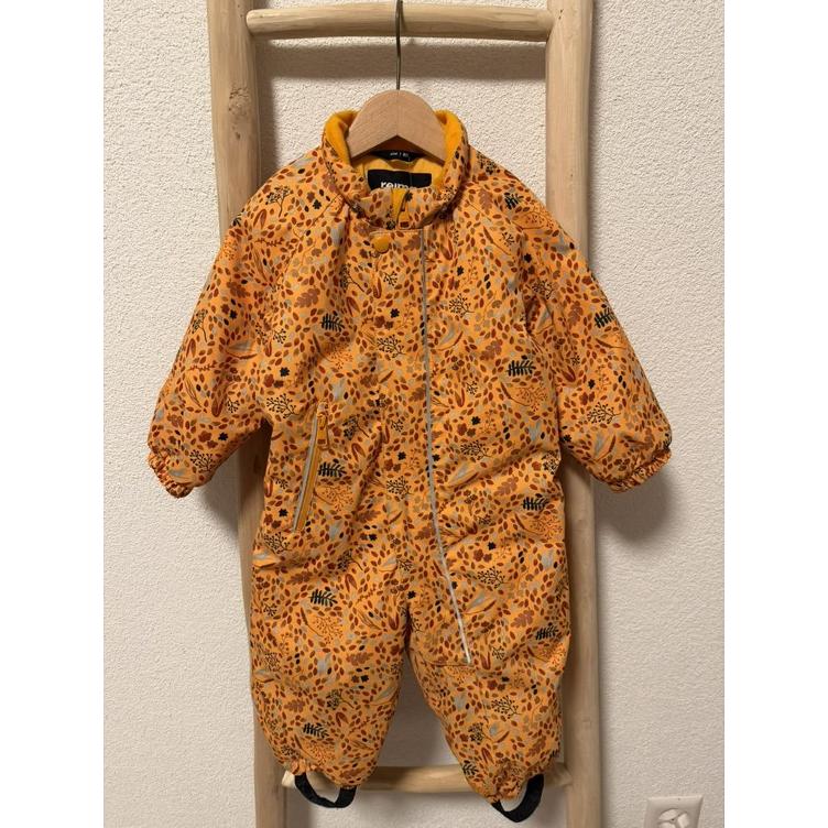 Pre-Loved Reimatec Winter Overall von Reima | Orange mit Print | Grösse: 80