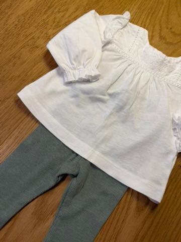 Pre-Loved Babybluse von Sfera I Weiss I Grösse 3–6M - 2