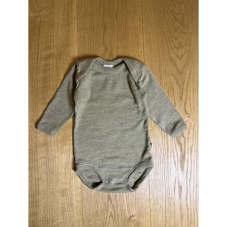 Pre-Loved Dilling Body | Mustard Grün | 100% Bio-Merinowolle | Grösse: 62