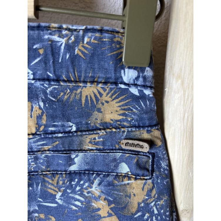 Pre-Loved Chino-Shorts mit Print von Mynimo I Grösse: 104 (4Y) - 2