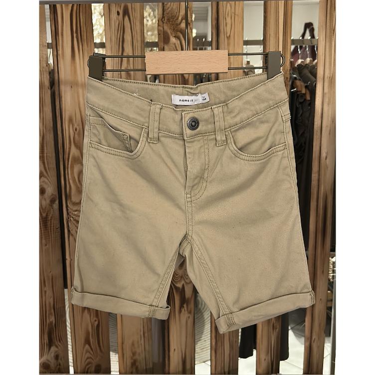 Pre-Loved Shorts von Name it | Farbe: Beige | Grösse: 122 (fällt kleiner aus)