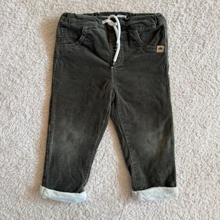 Pre Loved Gefütterte Softcord-Hose von Name It I Olive Grün I Gr. 74