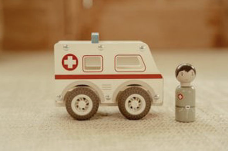 Little Dutch – Holz-Krankenwagen FSC - 0